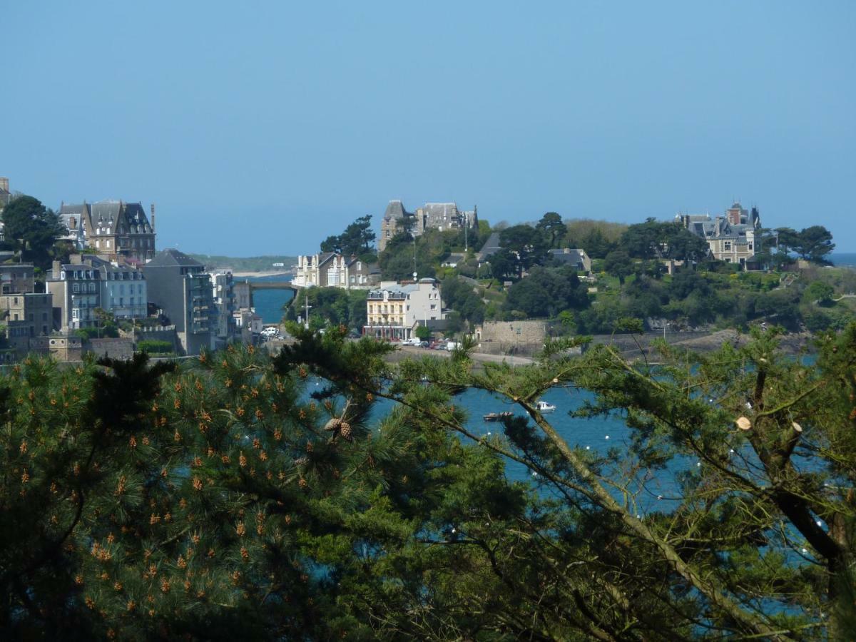 Haute Guais Dinard Bagian luar foto